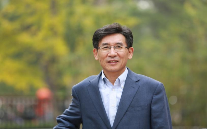 薛其坤：从沂蒙山走出的“量子追梦人”